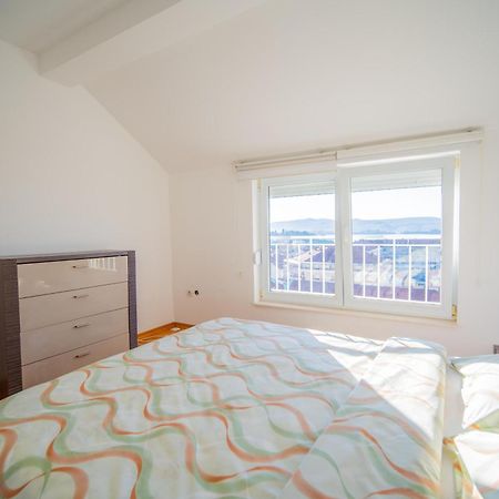 Apartman Centar Tivat Eksteriør bilde