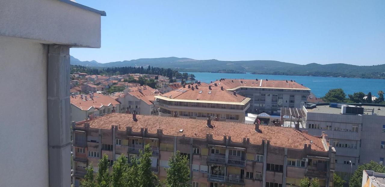 Apartman Centar Tivat Eksteriør bilde
